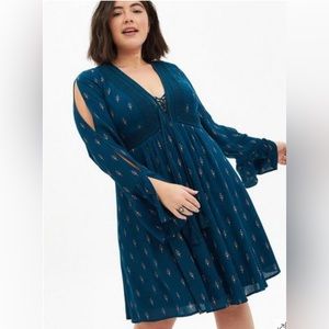 NWOT. Boho dark teal slip over cut out long sleeve dress. Torrid sz 1